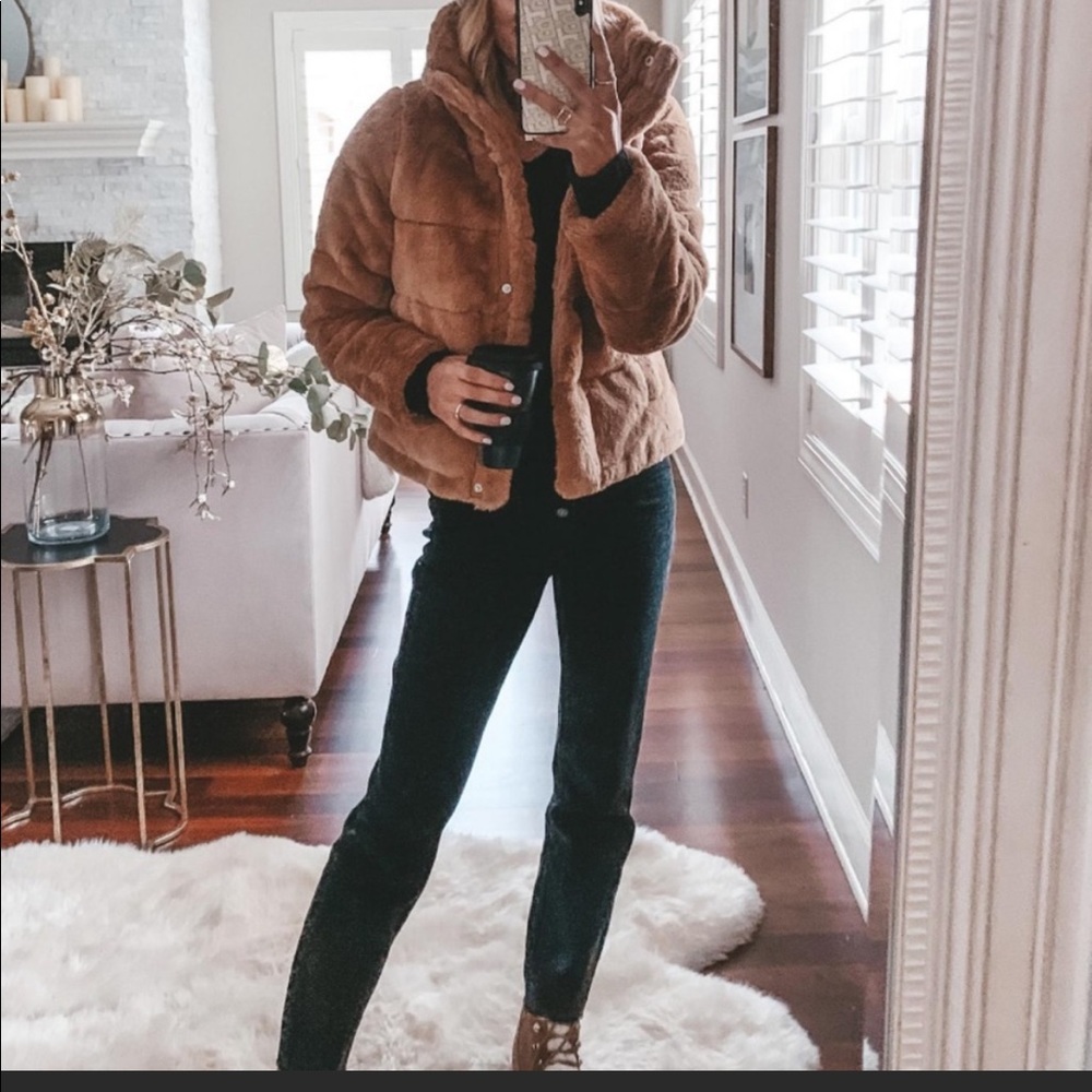 NWT!  Abercrombie Faux Fur Mini Puffer Jacket